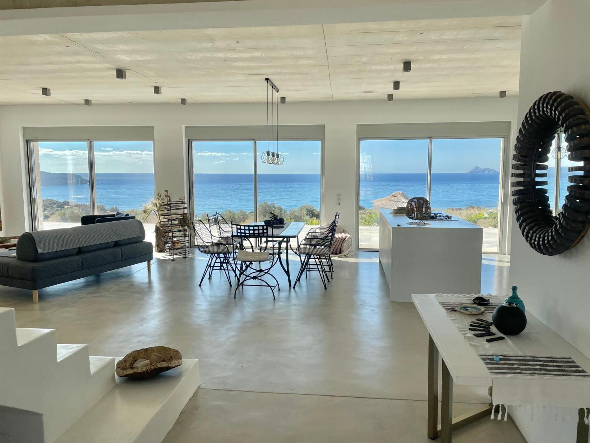 Komos Beach Estate คาลามากิ ภายนอก รูปภาพ